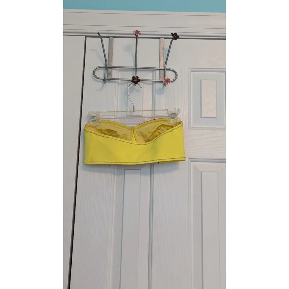 Women's It's Now Cool Bikini Top, S, Yellow & Red